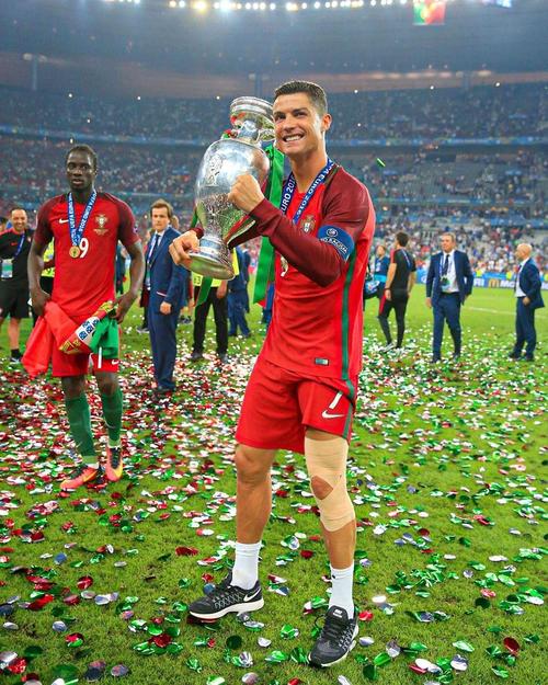 R星的大手抵不过热爱！《GTA：罪恶都市》网页版恢复上线