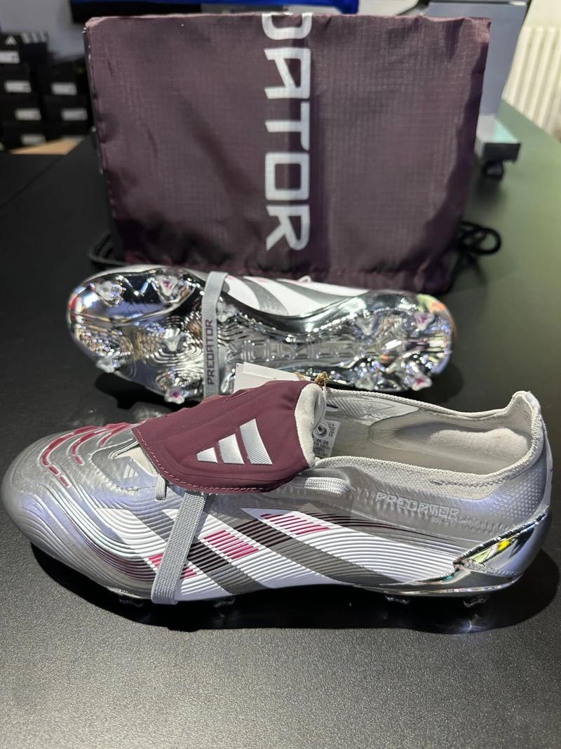 电竞VR体验专区全球首发消息