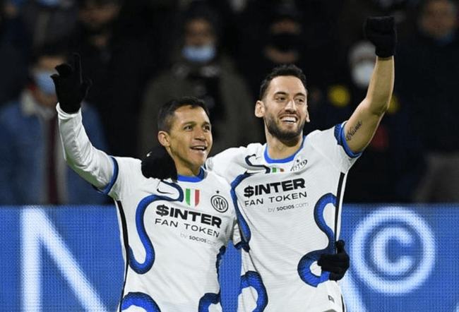 足总杯狂欢一夜！曼联1-2爆冷遭遇一轮游，阿森纳4-1大胜晋级32强